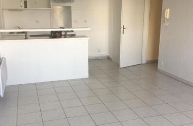 location appartement 621 € CC /mois à proximité de Smarves (86240)