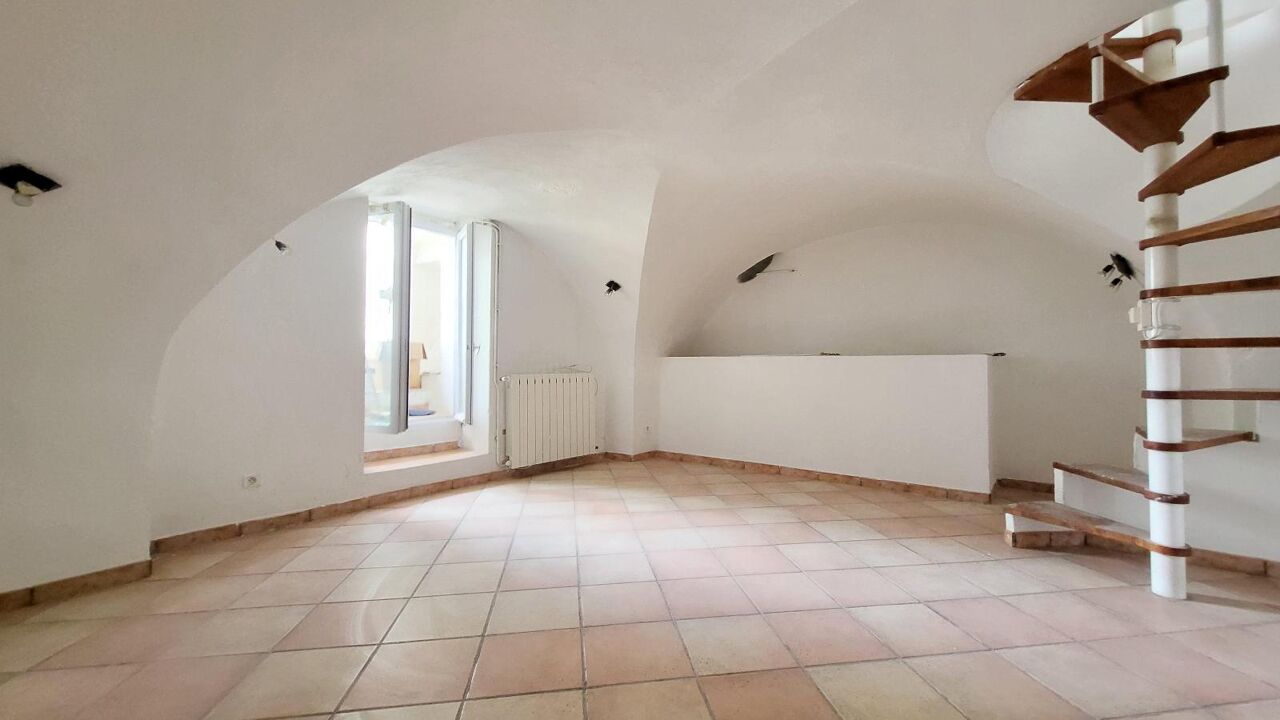 maison 3 pièces 64 m2 à louer à Eyguières (13430)