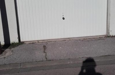 location garage 90 € CC /mois à proximité de Villemolaque (66300)