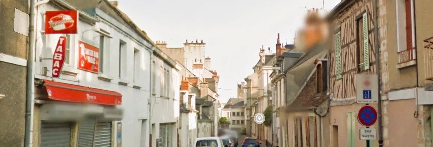 Immeuble  161 m² à vendre à Bourges (18000)