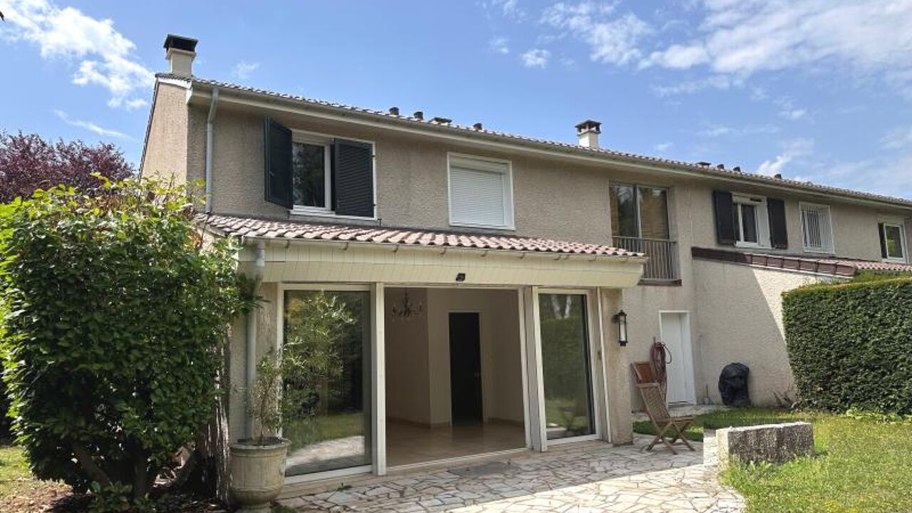 maison 5 pièces 122 m2 à vendre à Montesson (78360)