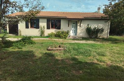 location maison 800 € CC /mois à proximité de Saint-Médard-de-Guizières (33230)