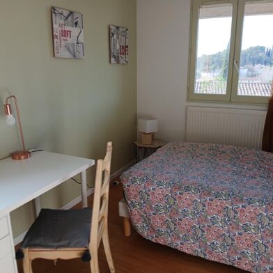 Appartement 1 pièces 550 €