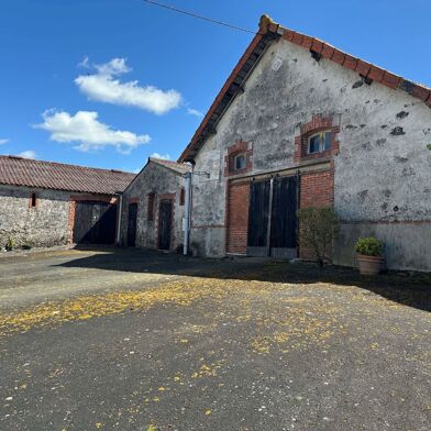 Maison 10 pièces 298700 €