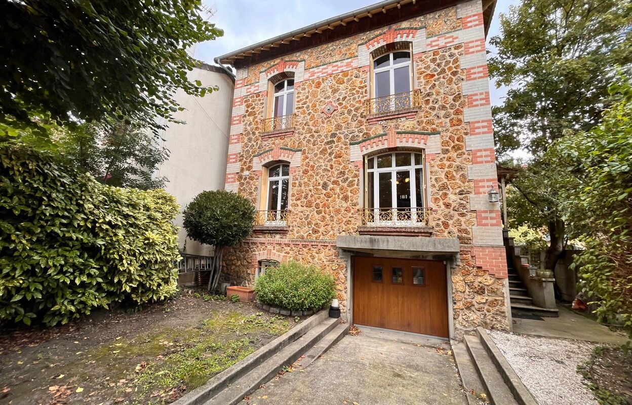 maison 5 pièces 117 m2 à vendre à Pierrefitte-sur-Seine (93380)