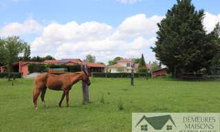 Maison 9 Pièces 200 m² à vendre à Pamiers (09100)