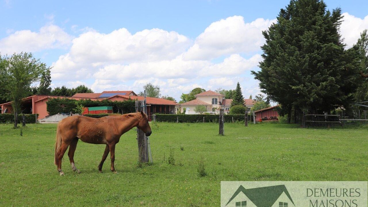 maison 9 pièces 200 m2 à vendre à Pamiers (09100)