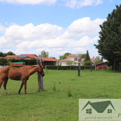 Maison 9 pièces 1300000 €