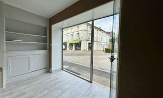 Commerce  23 m² à louer à Jarnac (16200)