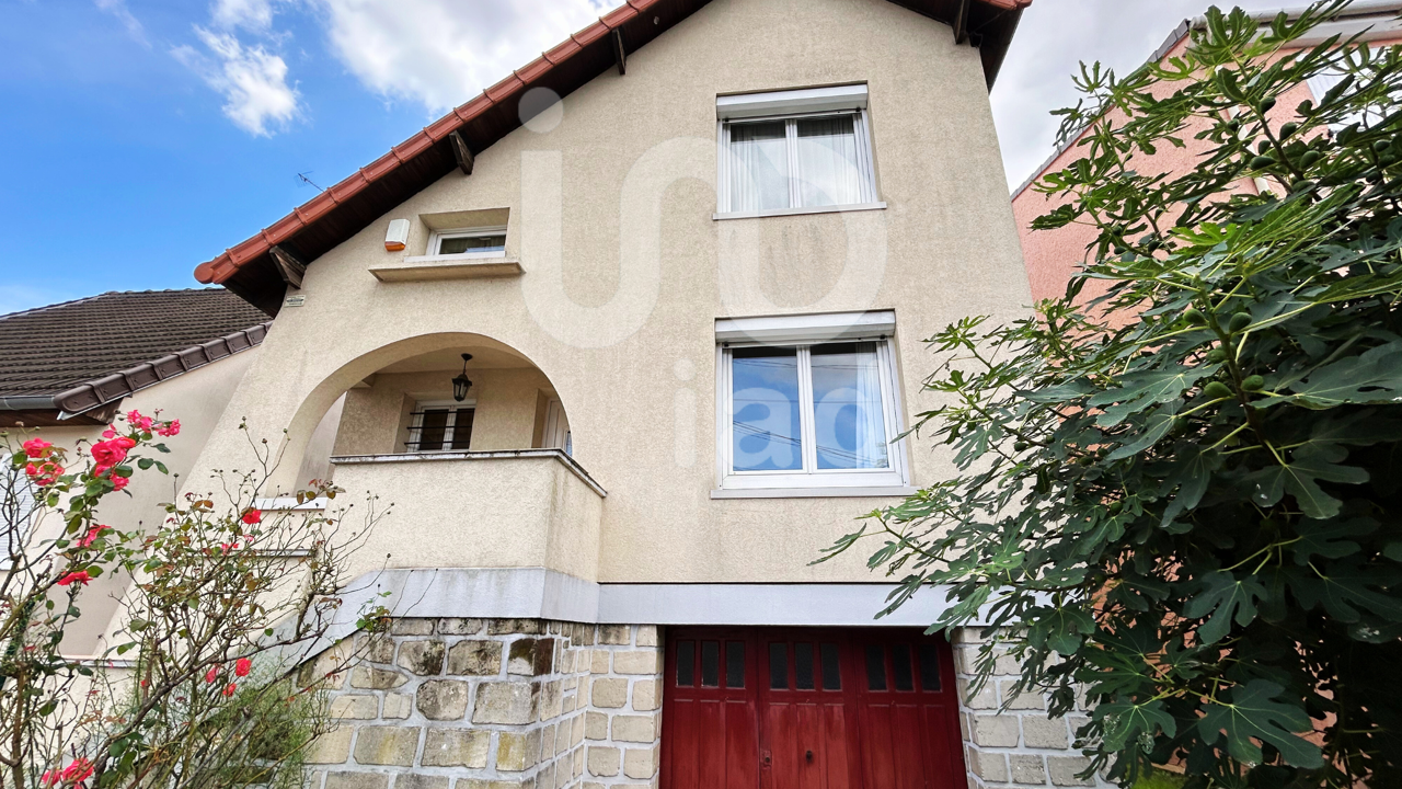 maison 4 pièces 92 m2 à vendre à Neuilly-sur-Marne (93330)