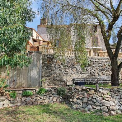 Maison 14 pièces 282000 €