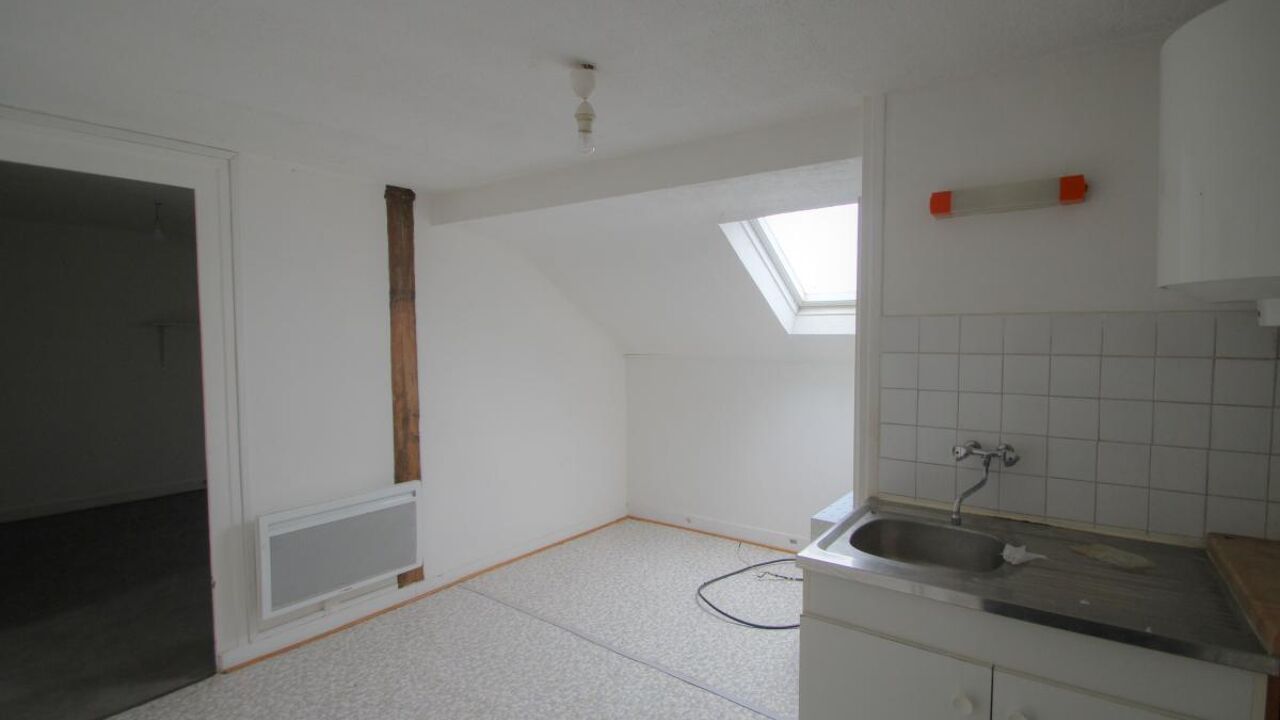 appartement 2 pièces 31 m2 à vendre à Saint-Jean-de-la-Ruelle (45140)