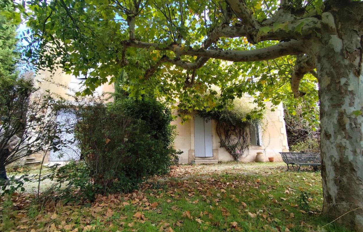 maison 9 pièces 253 m2 à vendre à Lagnes (84800)