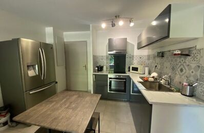 location appartement 620 € CC /mois à proximité de Entraigues-sur-la-Sorgue (84320)