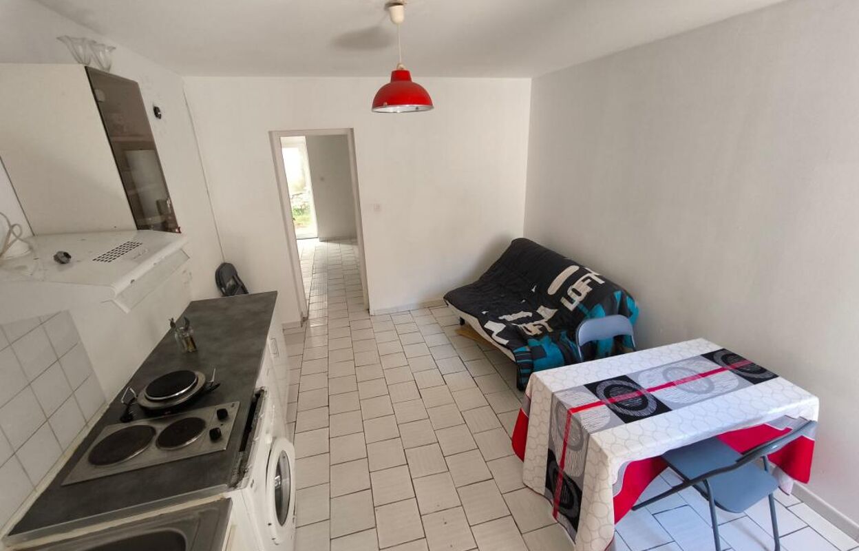 appartement 2 pièces 34 m2 à vendre à Nîmes (30000)