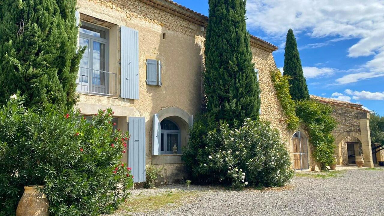 maison 15 pièces 598 m2 à vendre à Nîmes (30000)