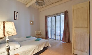 Maison 15 Pièces 598 m² à vendre à Nîmes (30000)