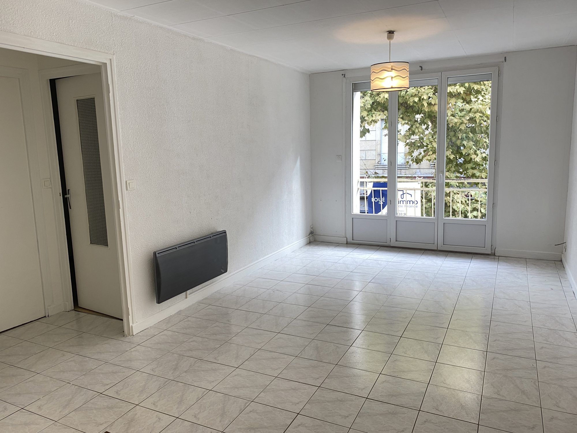 Appartement 2 pièces  à louer Vals-les-Bains 07600