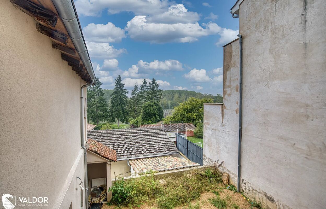 maison 4 pièces 81 m2 à vendre à Montmerle-sur-Saône (01090)