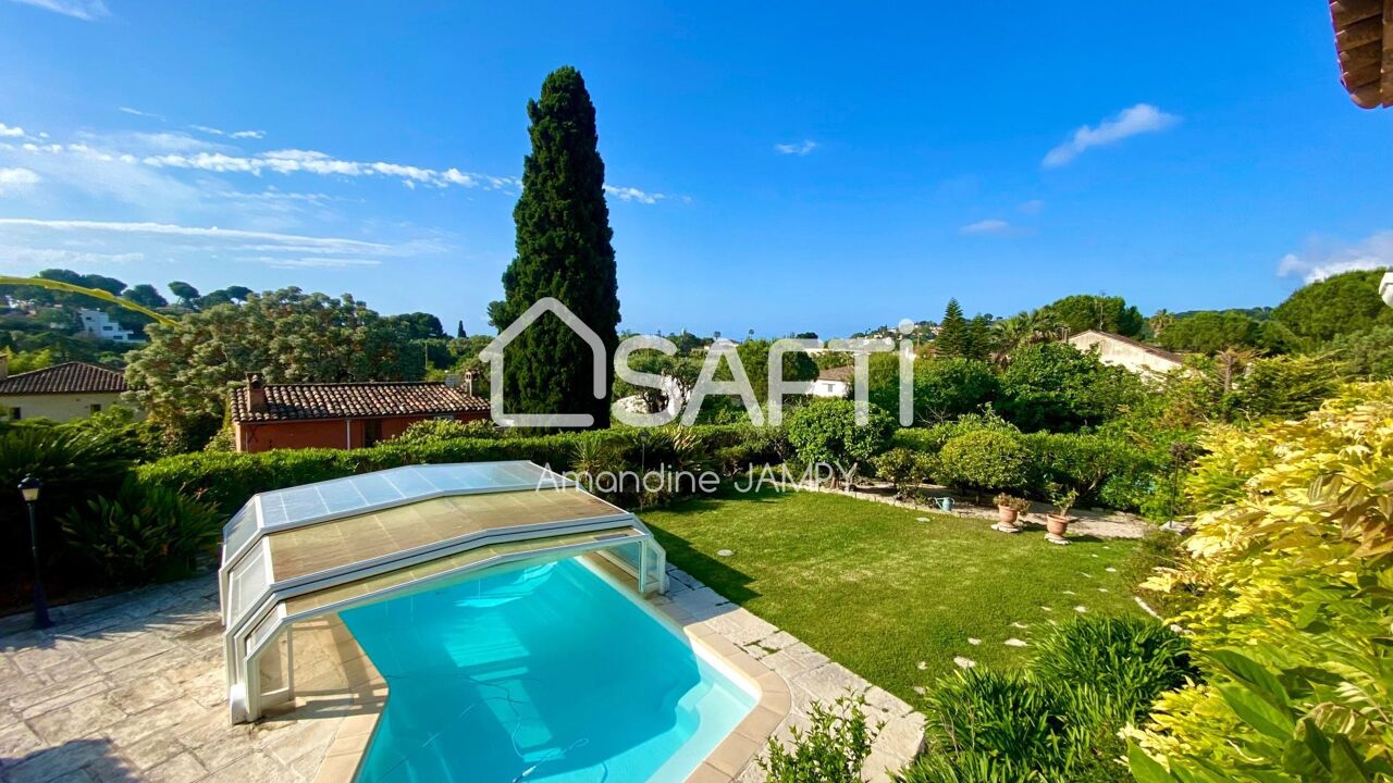 maison 8 pièces 220 m2 à vendre à Antibes (06600)