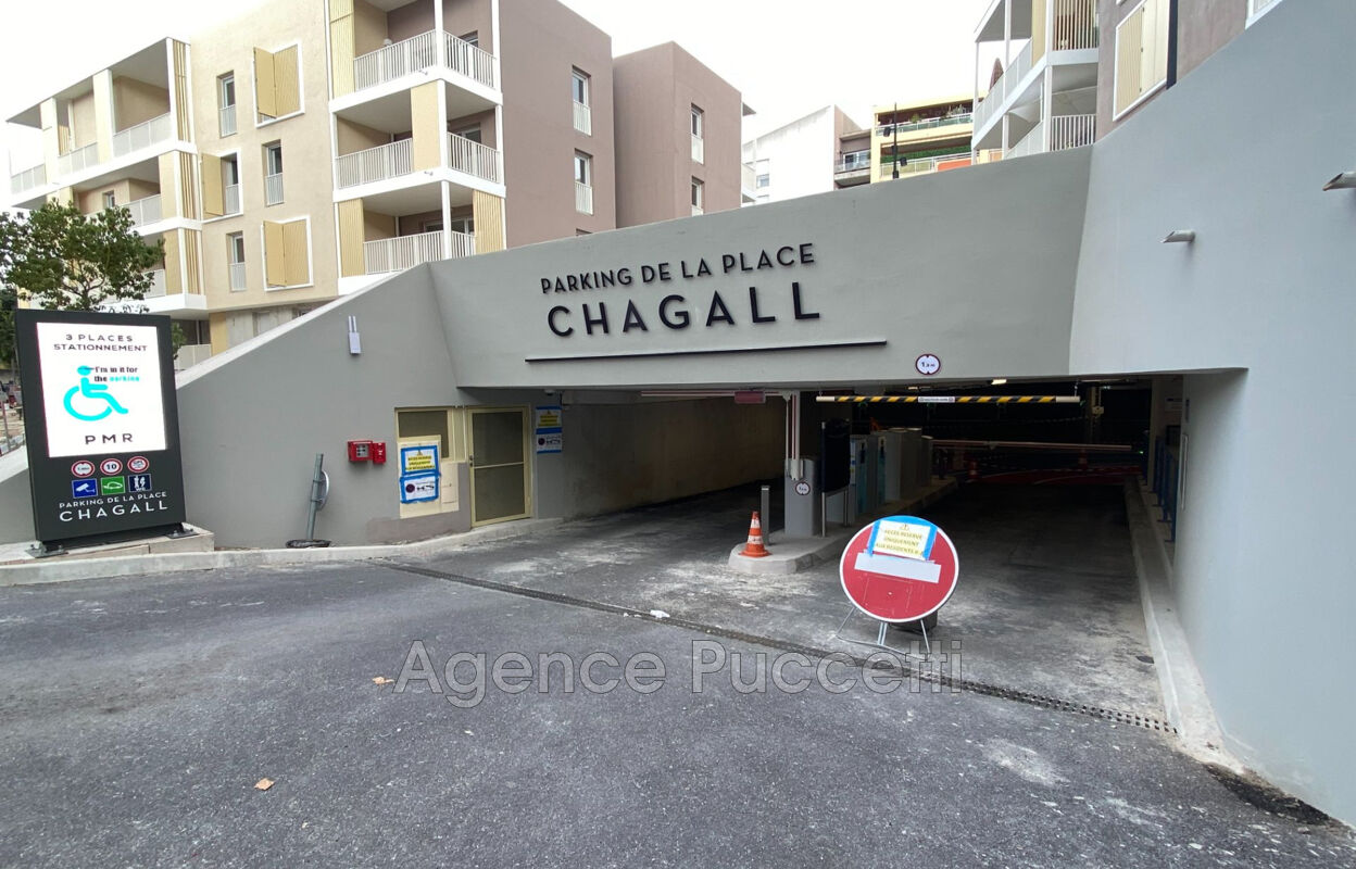 garage  pièces  m2 à vendre à Vence (06140)