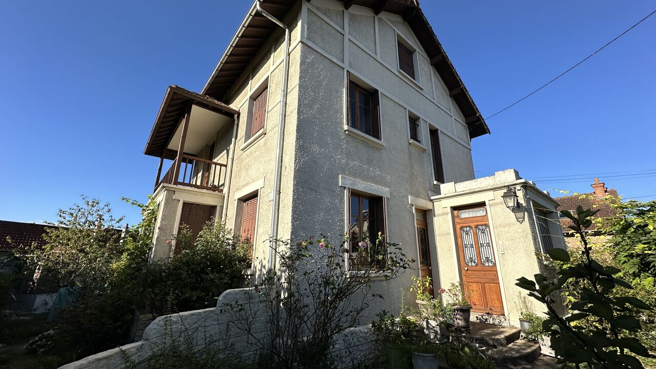 maison 7 pièces 170 m2 à vendre à Chartrettes (77590)