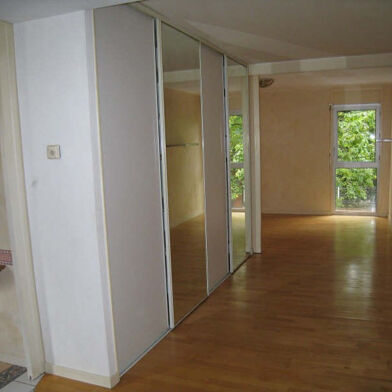 Appartement 1 pièce 54 m²