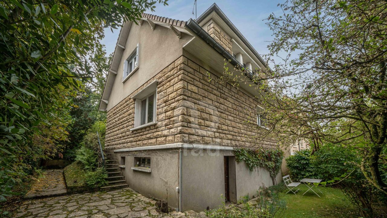 maison 6 pièces 102 m2 à vendre à Viroflay (78220)