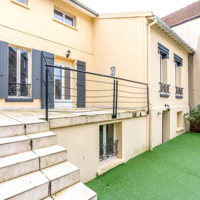 Maison 6 pièces 158 m²