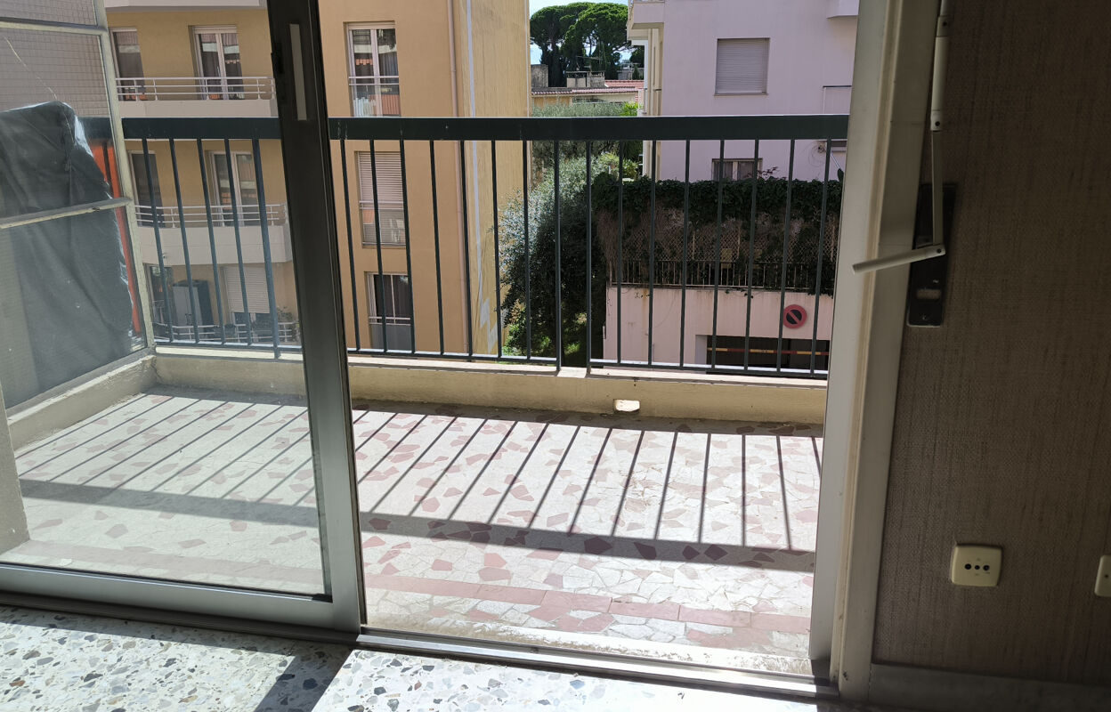 appartement 3 pièces 67 m2 à vendre à Nice (06100)