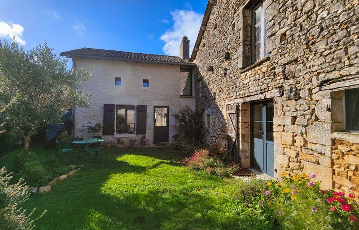 maison 5 pièces 128 m2 à vendre à Valence-en-Poitou (86700)