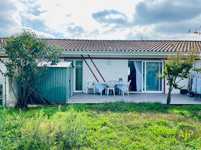 Lesparre Centre Maison T3 pour investisseurs ! — photo du bien