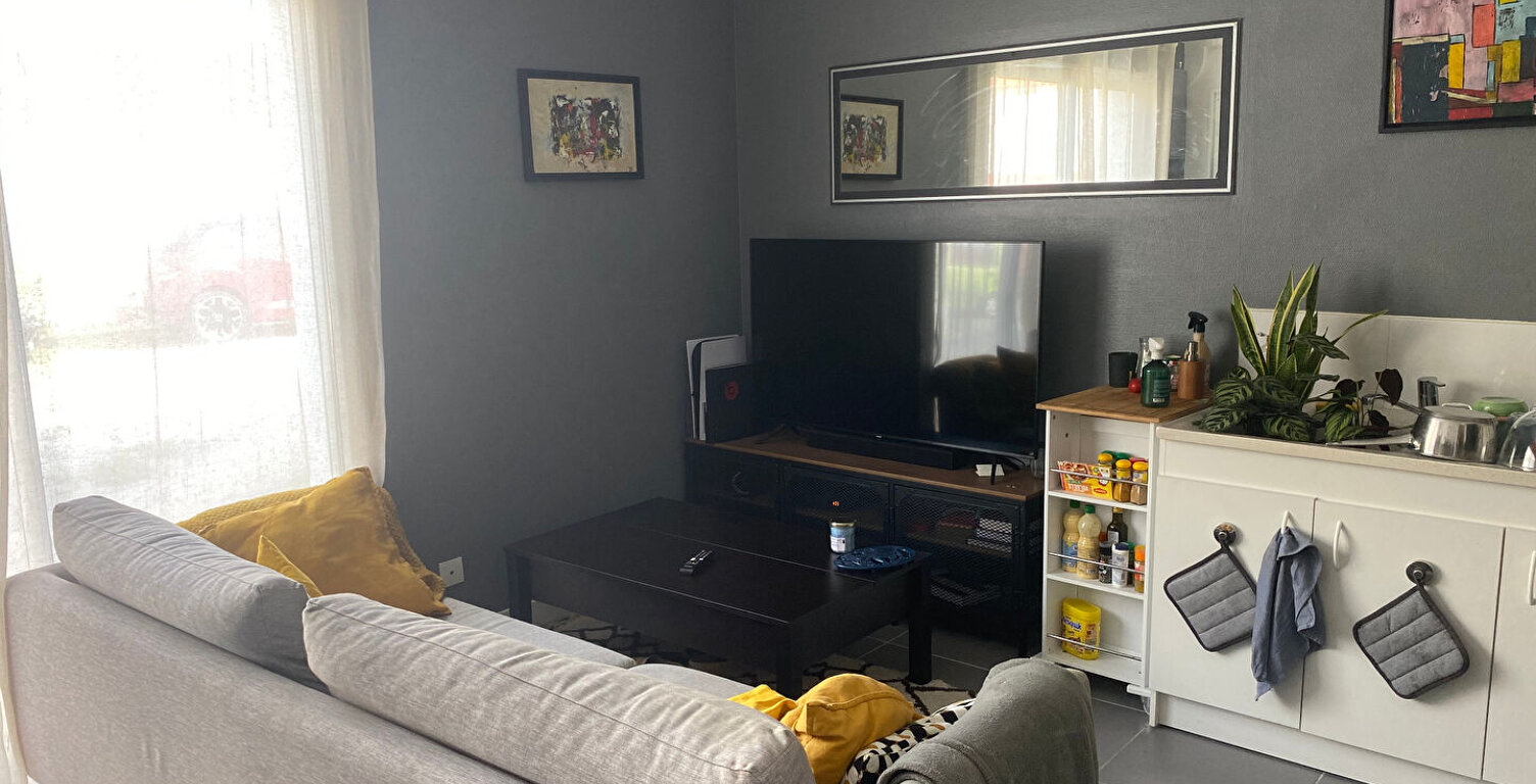 La Jarrie Ensemble immobilier  de 4 appartements — photo 1