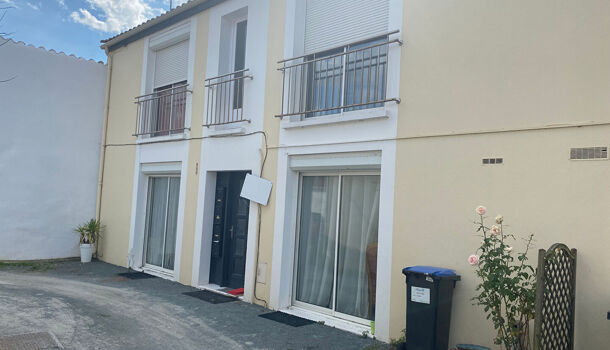 Immeuble 4 pièces  à vendre Jarrie (La) 17220