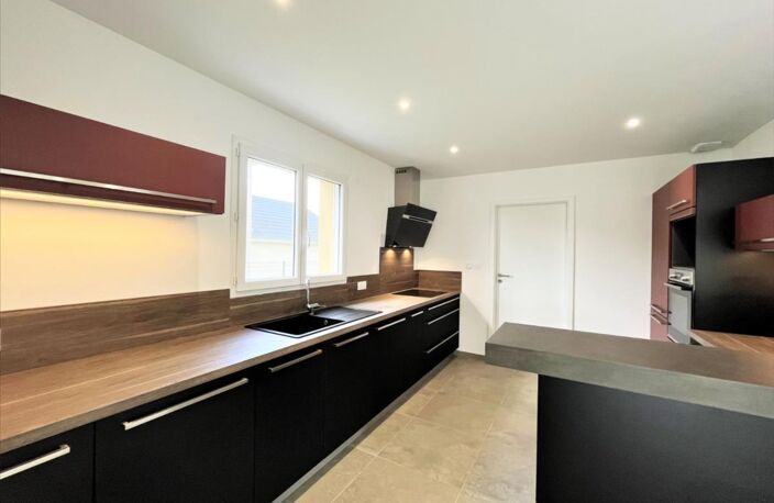Vente maison 6 pièces 142 m² Châtillon-le-Duc (25870) — photo 2