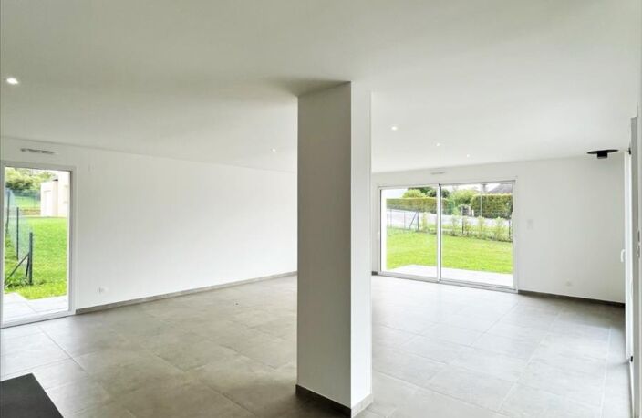 Vente maison 6 pièces 142 m² Châtillon-le-Duc (25870) — photo 4