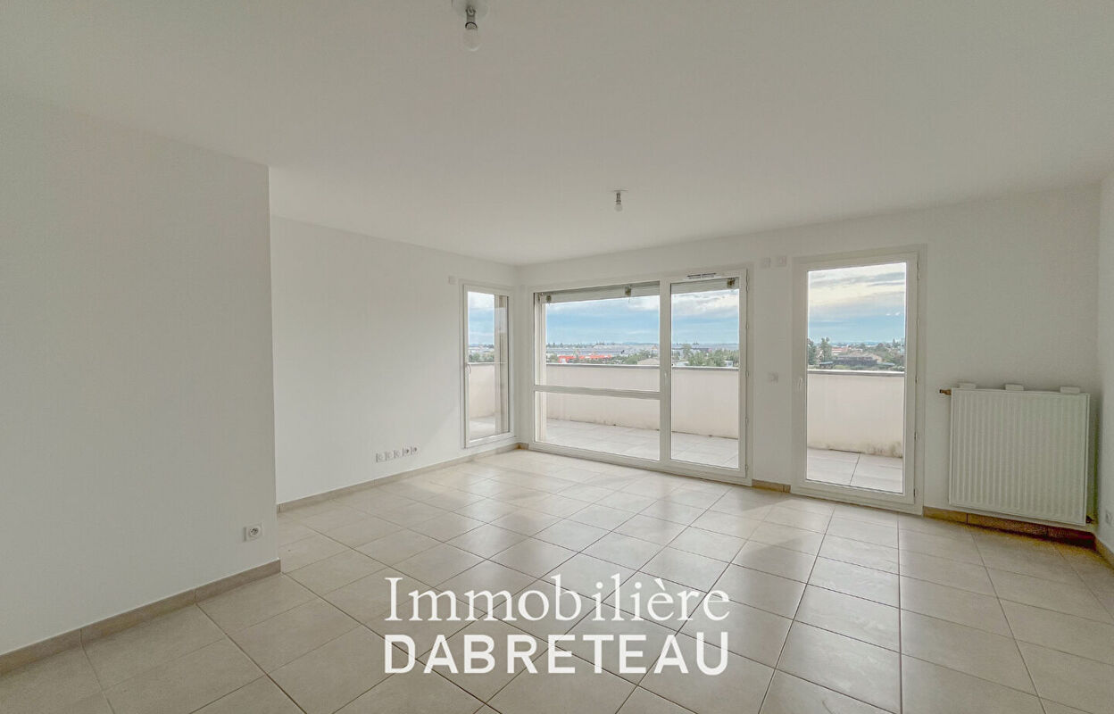 appartement 3 pièces 64 m2 à vendre à Décines-Charpieu (69150)