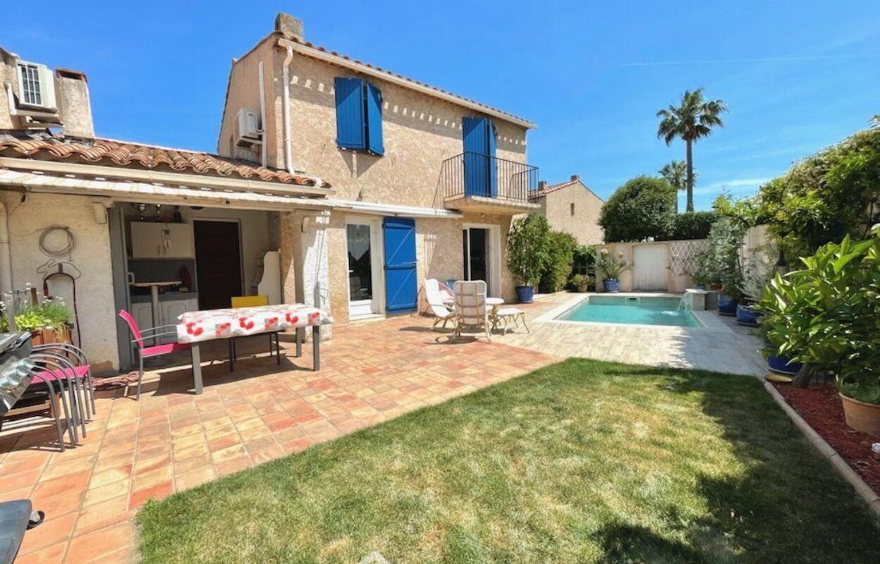 maison 4 pièces 102 m2 à vendre à Sainte-Maxime (83120)