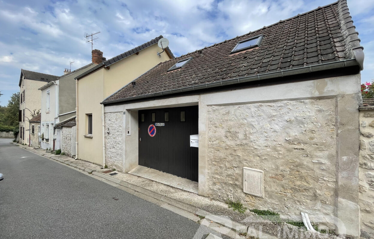 maison 2 pièces 33 m2 à vendre à Thiverval-Grignon (78850)