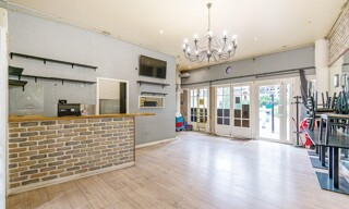 Commerce 1 Pièce 55 m² à vendre à Villejuif (94800)