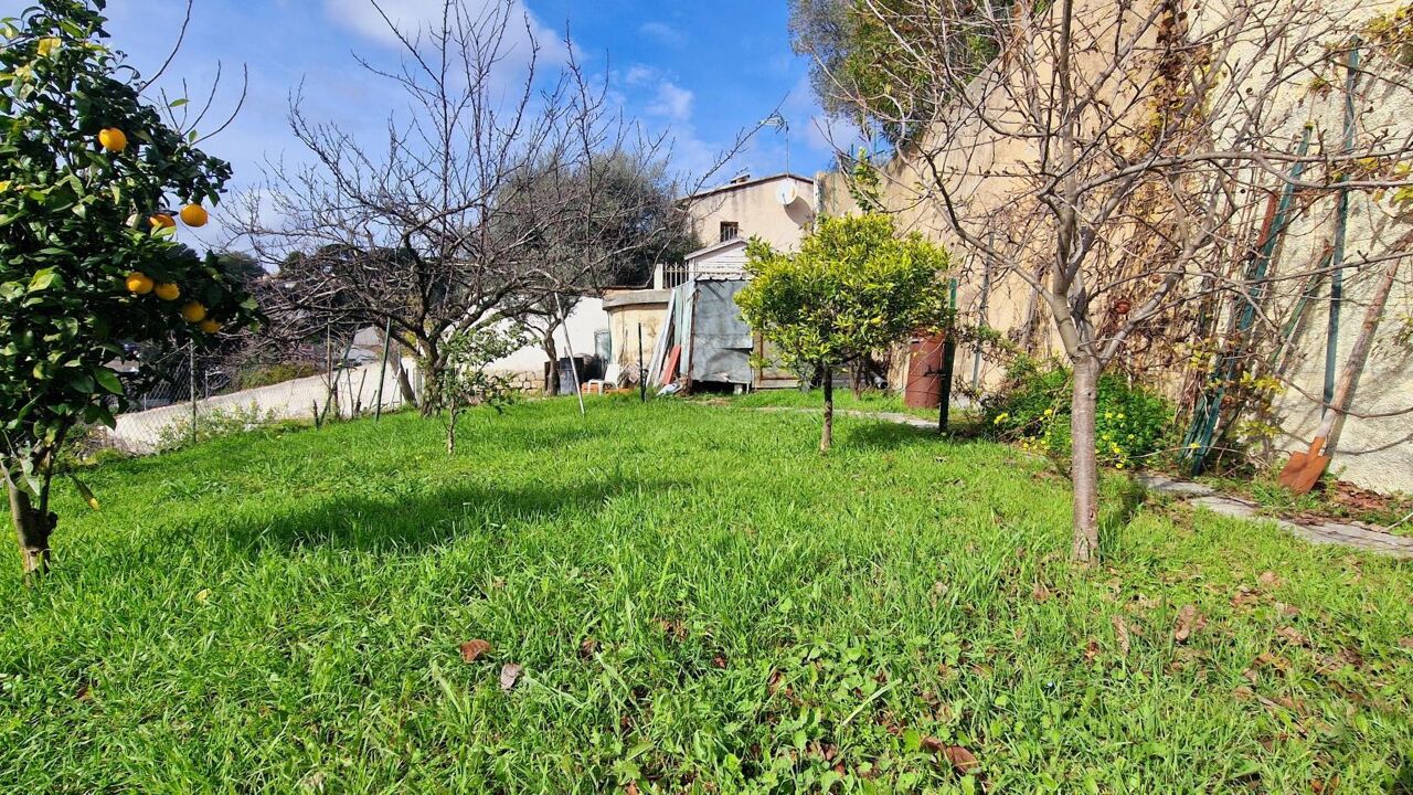 maison 8 pièces 208 m2 à vendre à Vallauris (06220)