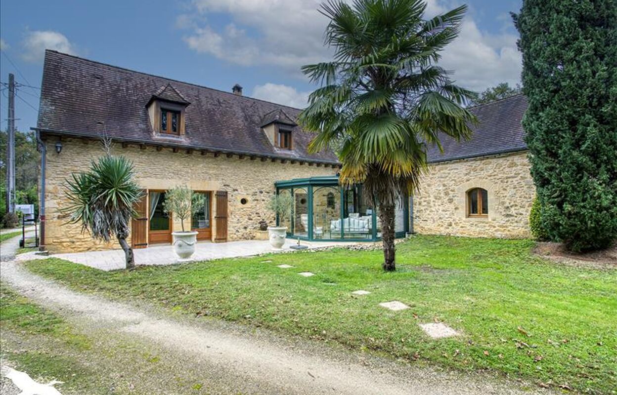 maison 11 pièces 205 m2 à vendre à Carsac-Aillac (24200)