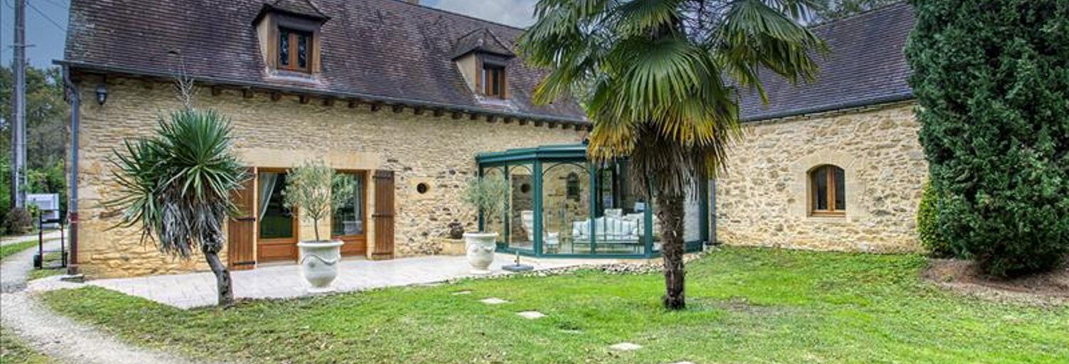 Maison 11 Pièces 205 m² à vendre à Carsac-Aillac (24200)