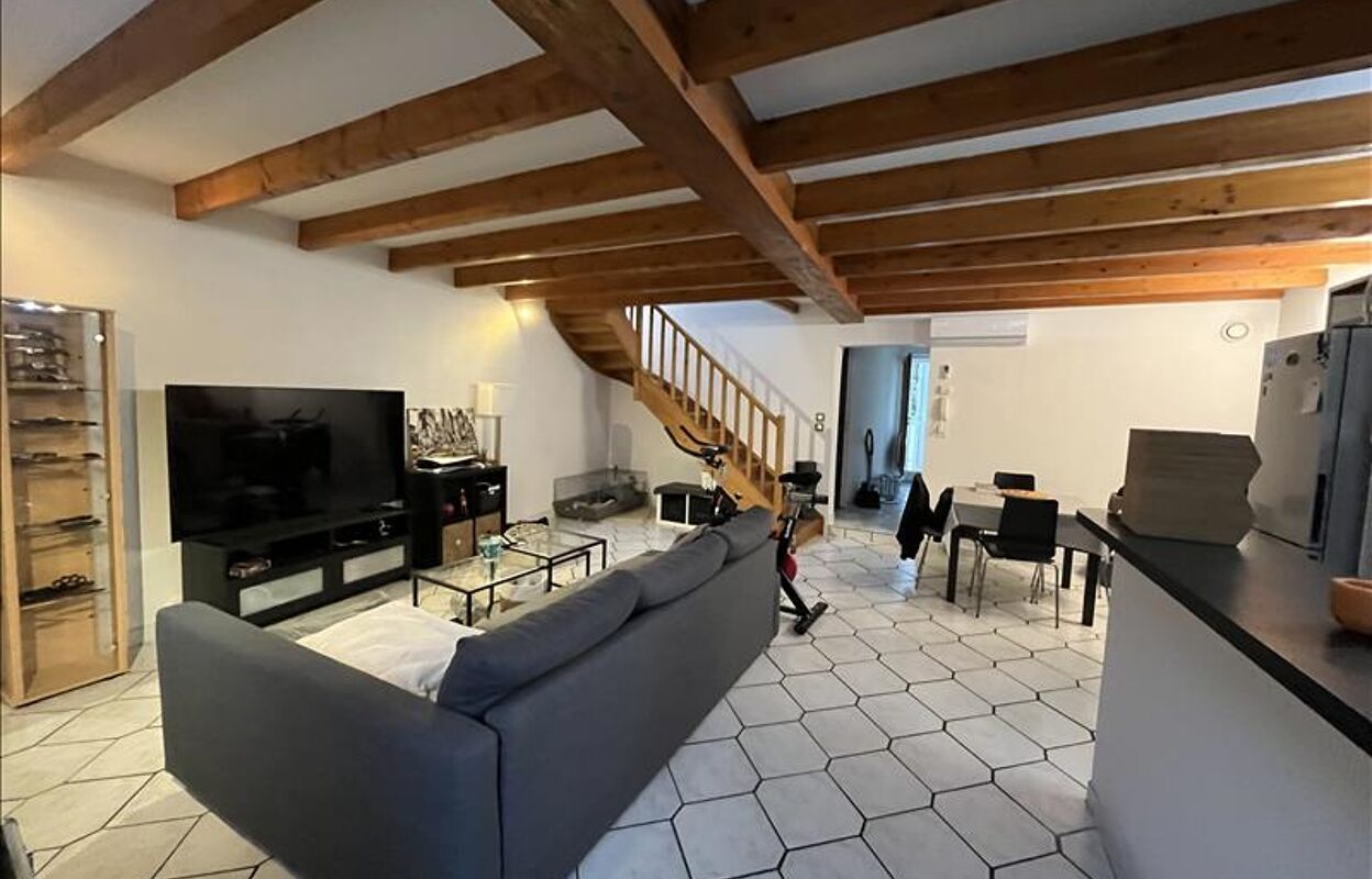 maison 4 pièces 88 m2 à vendre à Pons (17800)