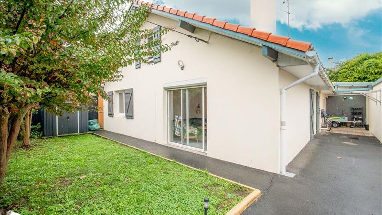 maison 4 pièces 130 m2 à vendre à Dax (40100)