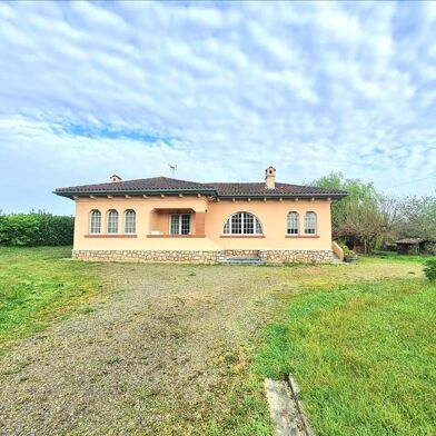 Maison 5 pièces 160500 €