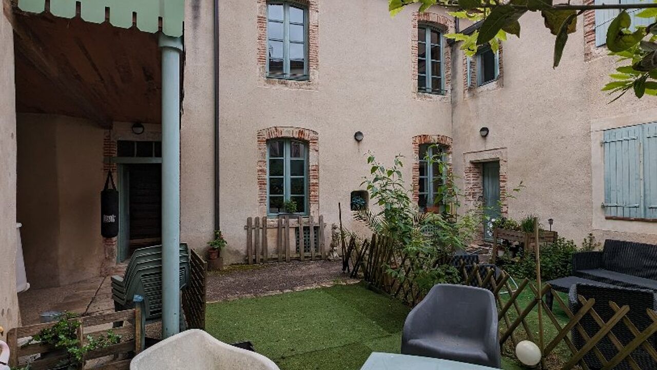 immeuble  pièces 170 m2 à vendre à Cahors (46000)