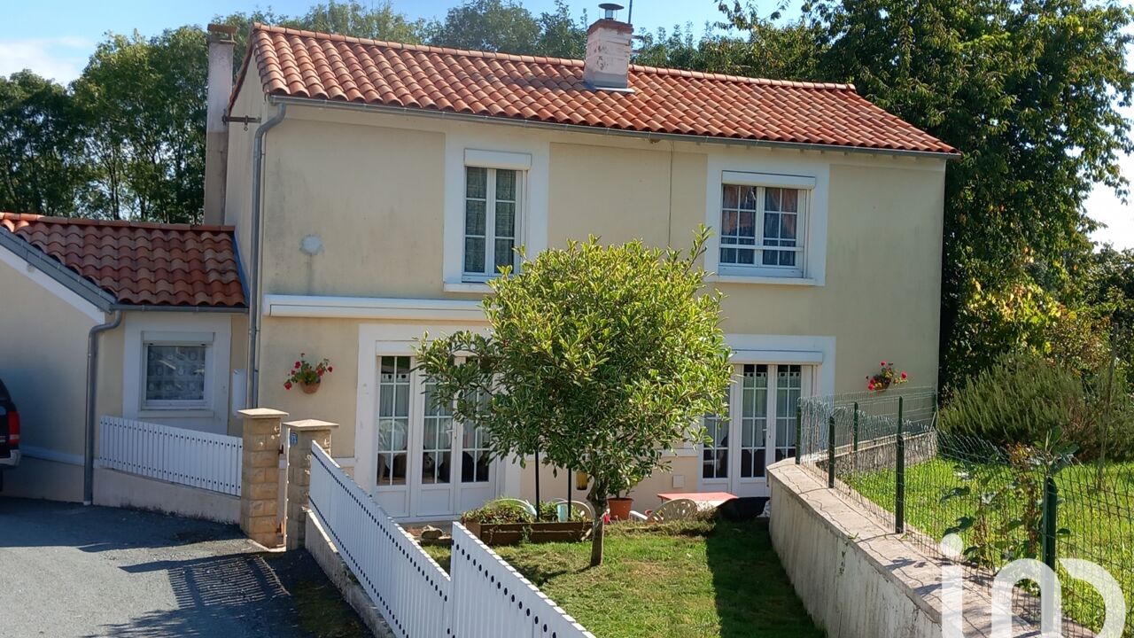 maison 5 pièces 110 m2 à vendre à Marillet (85240)