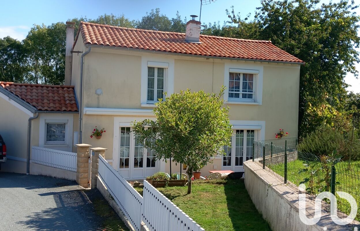 maison 5 pièces 110 m2 à vendre à Marillet (85240)