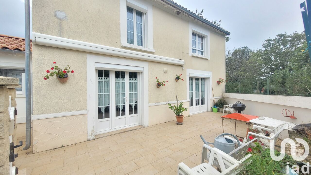 maison 5 pièces 110 m2 à vendre à Marillet (85240)